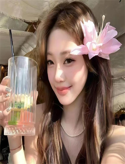 《木星揭秘》的技术突破：微距摄影实现艺术表达的技术支持 促进电影产业的升级发展